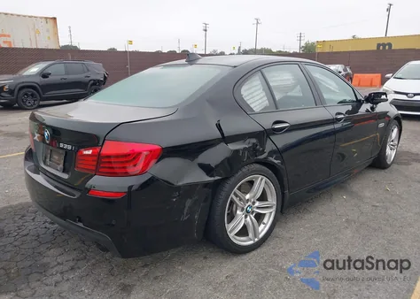 2016 BMW 535I I z USA, uszkodzony, nr VIN WBA5B1C59GG553466